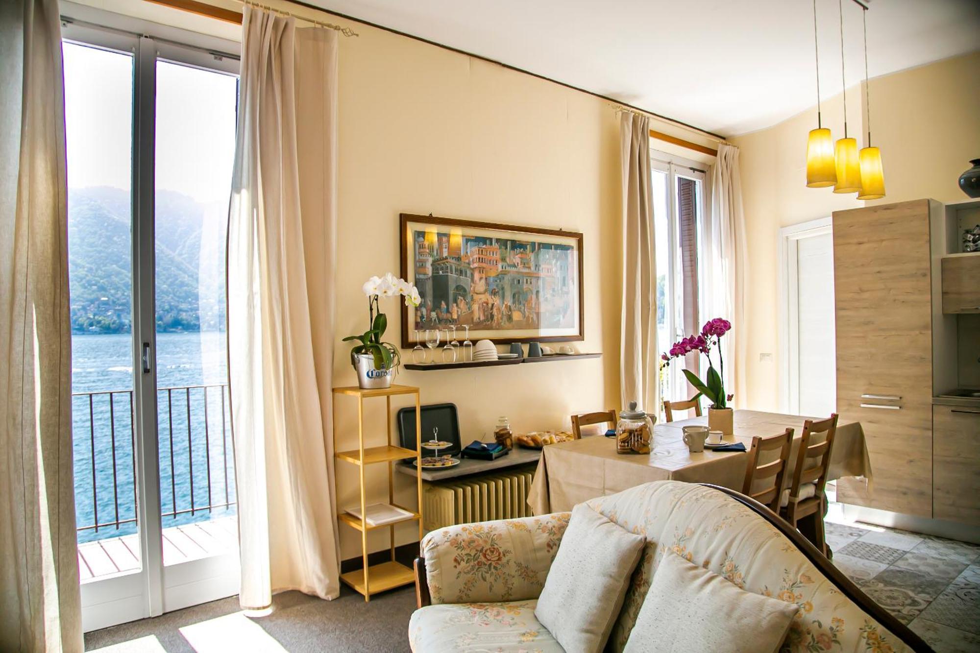 Darsena Di Riva Grande Ξενοδοχείο Moltrasio Εξωτερικό φωτογραφία