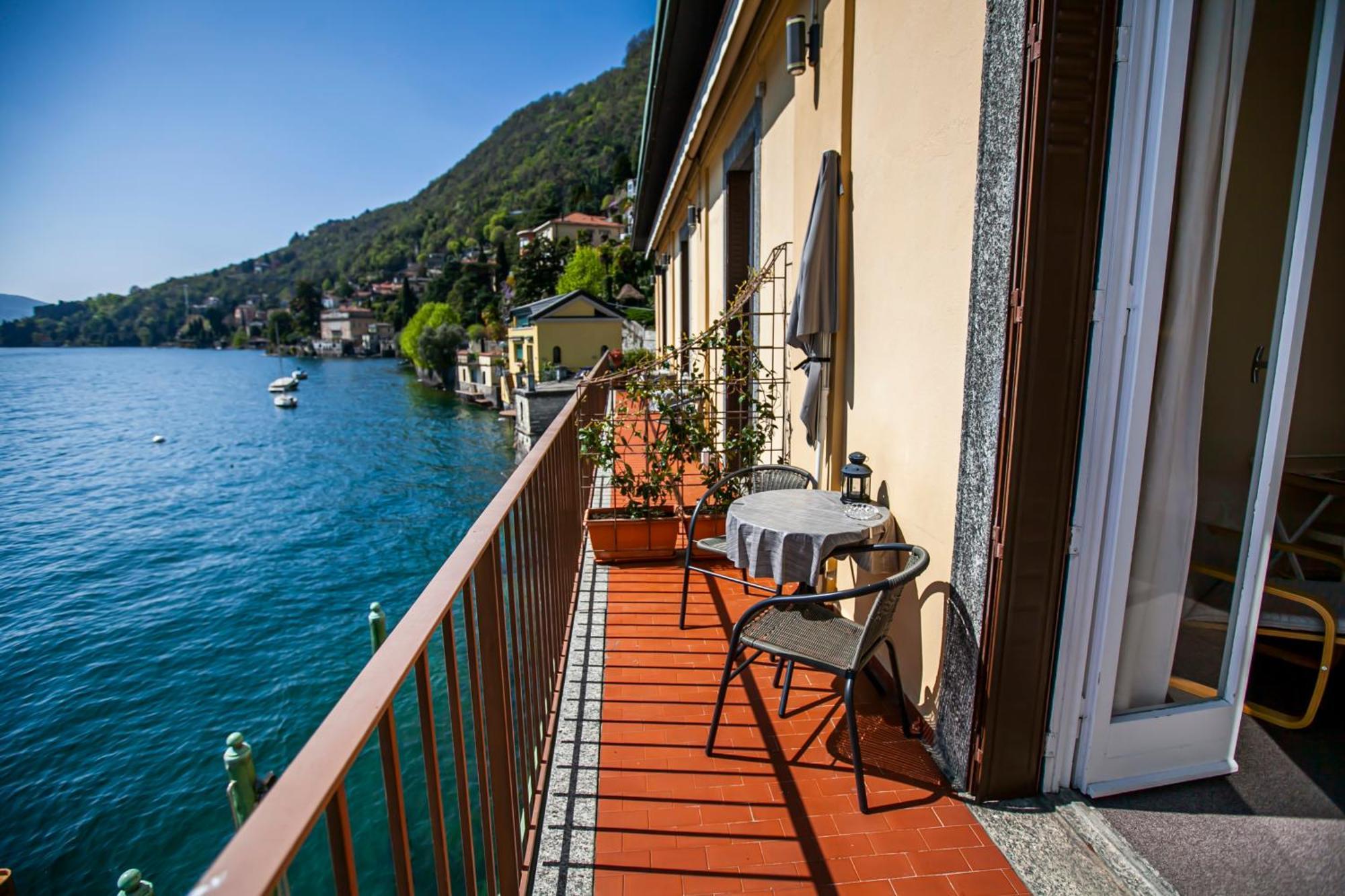 Darsena Di Riva Grande Ξενοδοχείο Moltrasio Εξωτερικό φωτογραφία